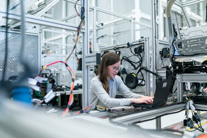 ERP and automation for manufacturers in Surat — workflow guide — EasyWork Solutions